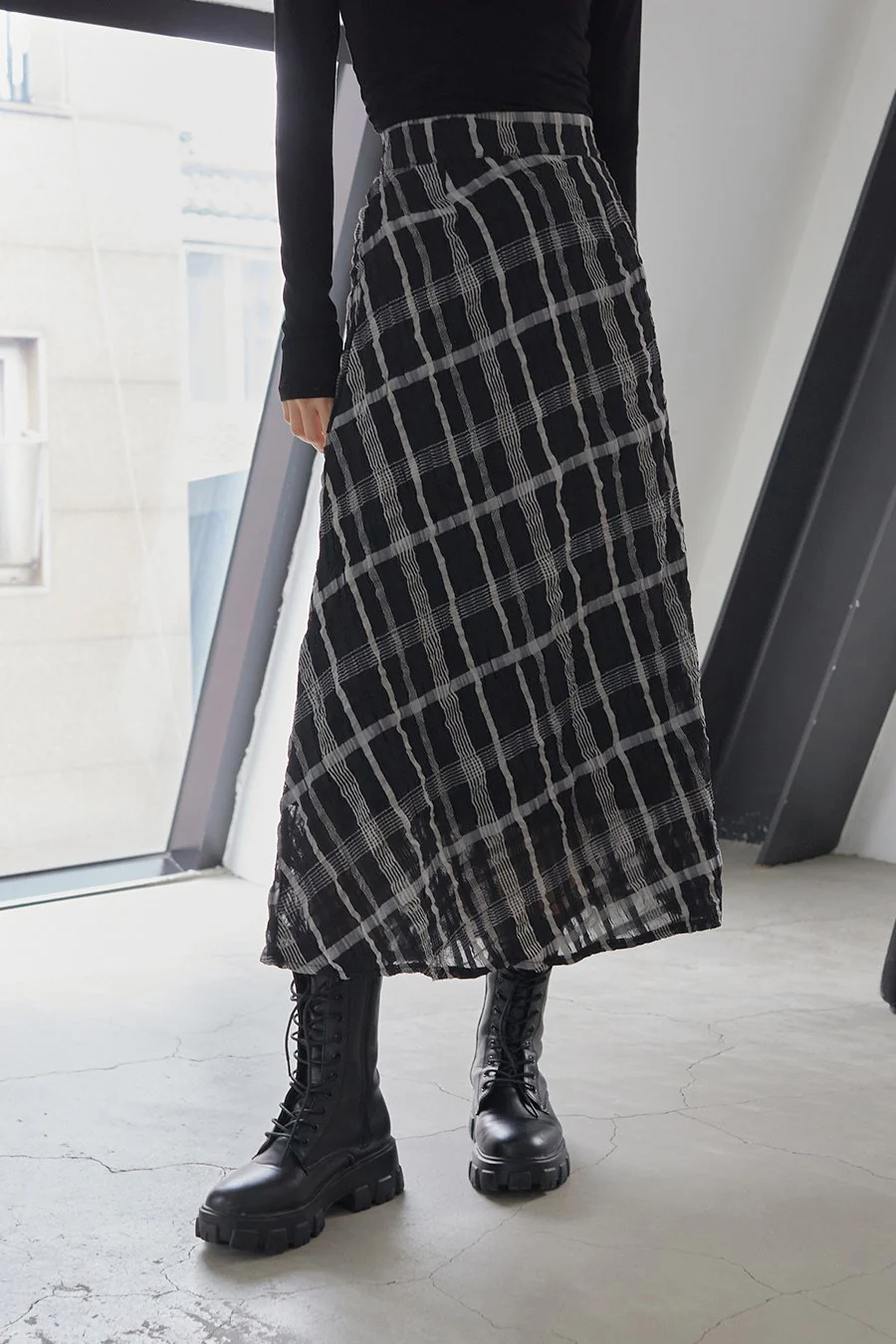 Checked Pattern Maxi Flare Skirt - Image 8