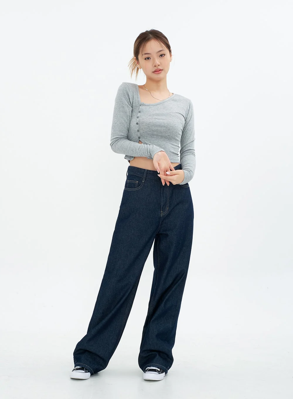 Cropped Cardigan with Diagonal Buttons CM22 - Image 10