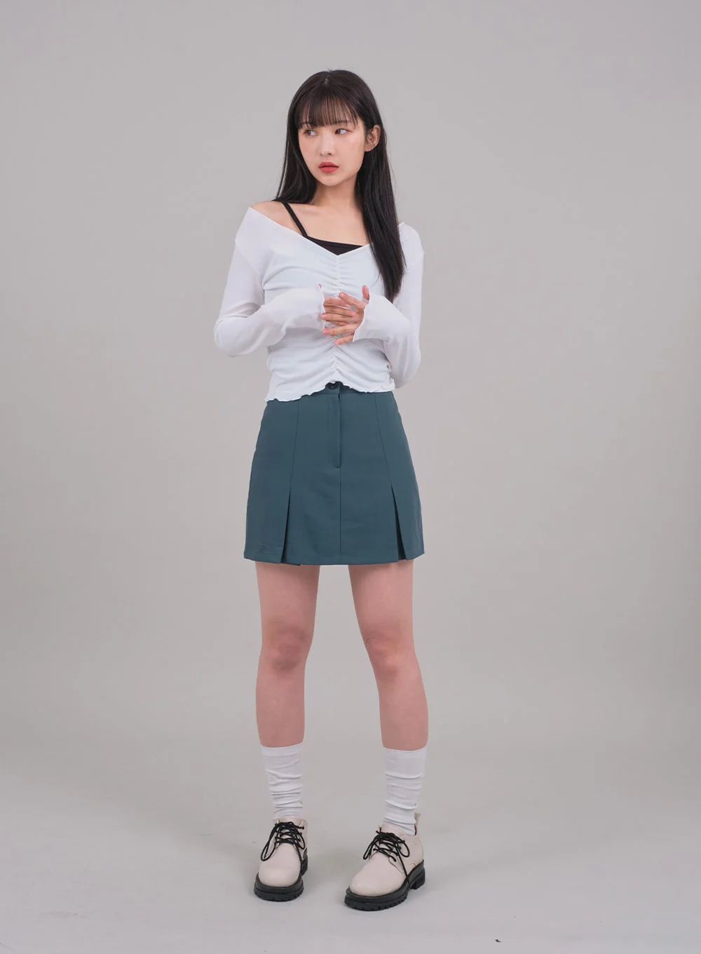 Cropped Long Sleeve Top with Front Shirring C2701 - Image 12