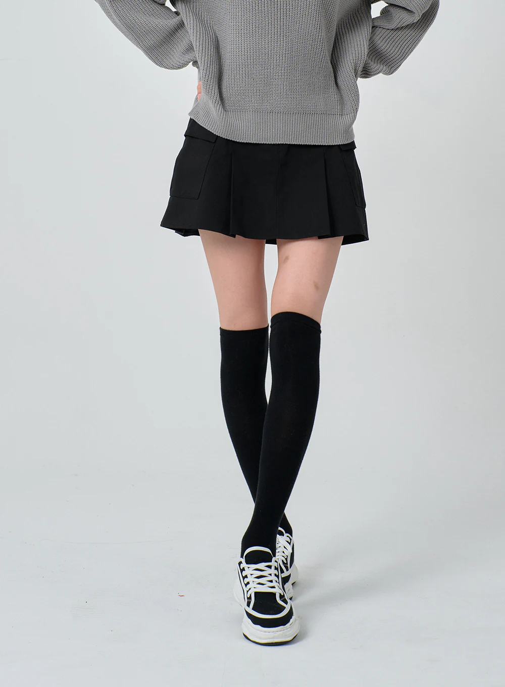 Double Pocket Pleated Mini Skirt OA01 - Image 5