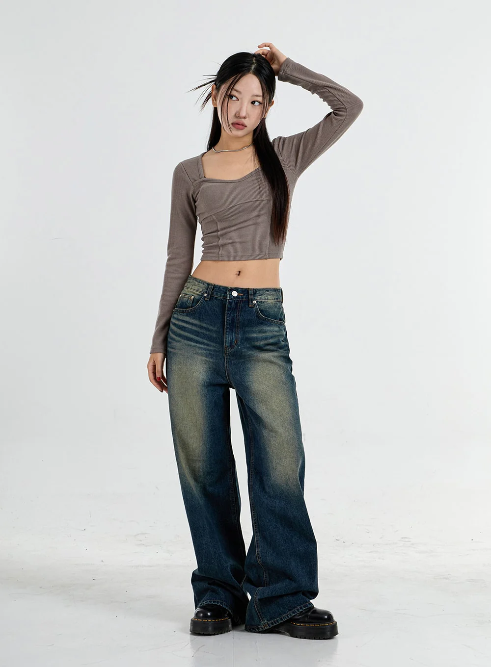 Heart Neck Crop T-Shirt CO11 - Image 8