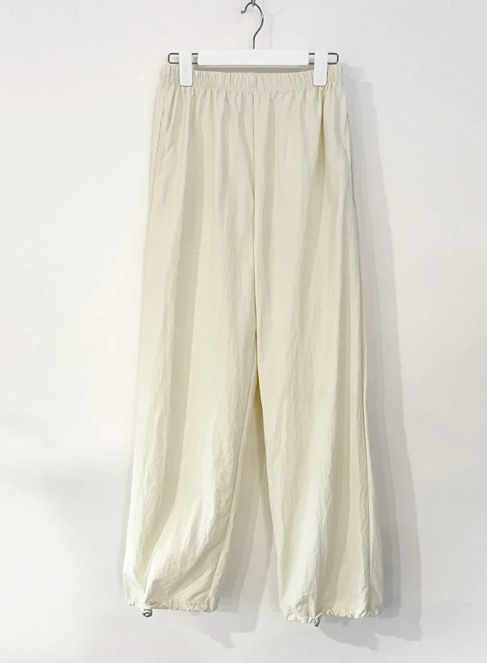 Loose Fit Banded Pants CA04 - Image 15