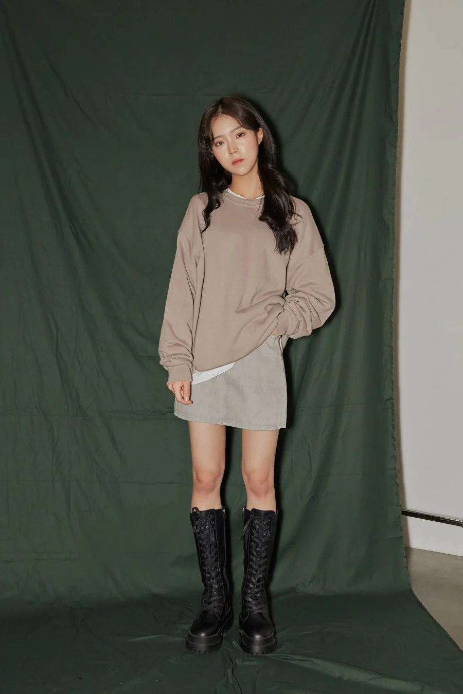 Loose Fit Sweatshirt F6 - Image 12