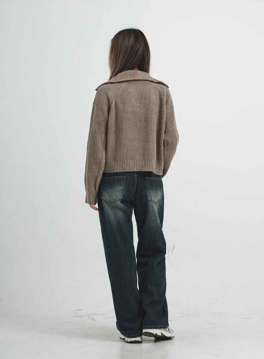 Low Rise Washing Wide Jeans CS14 - Image 12