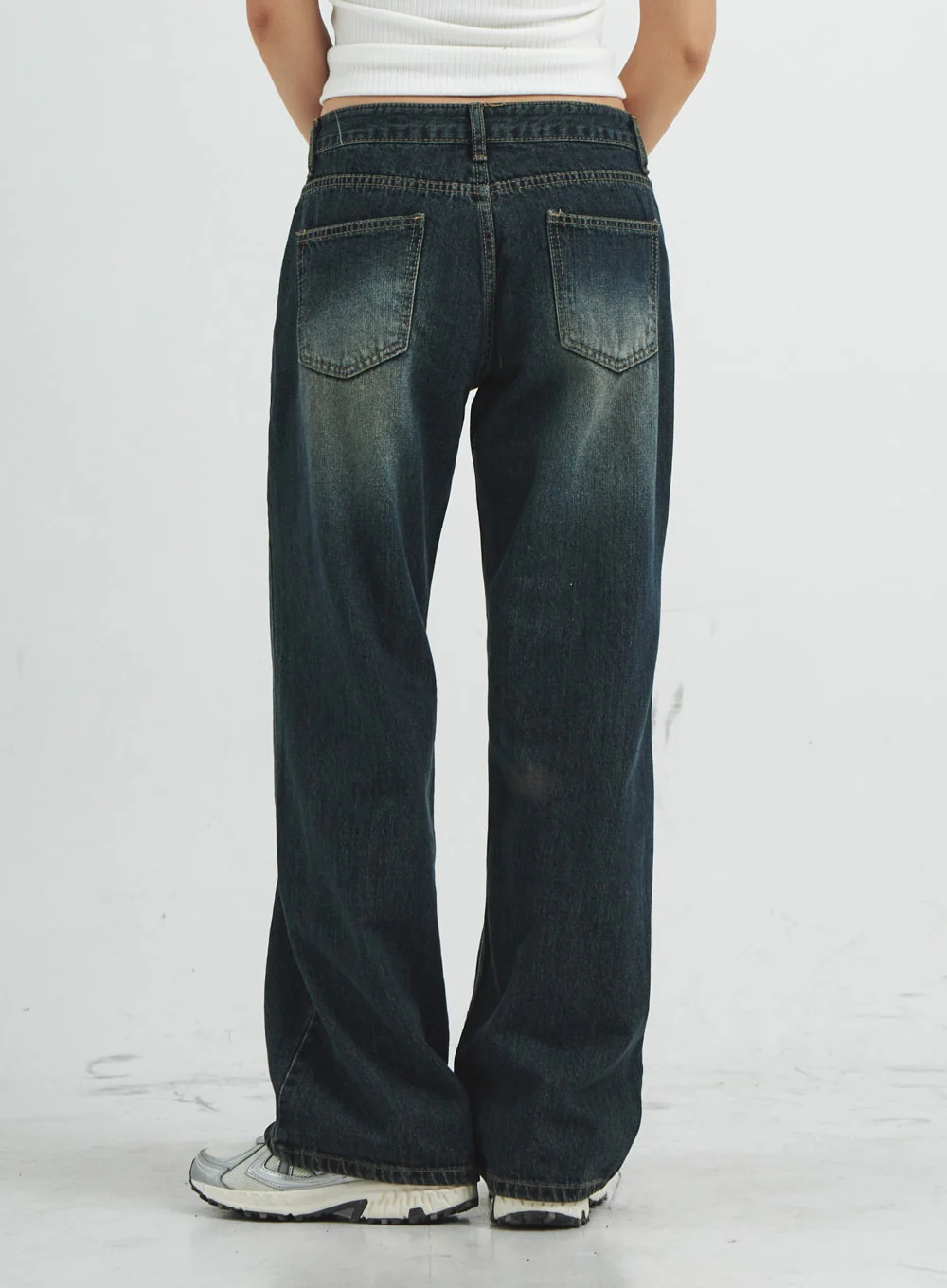 Low Rise Washing Wide Jeans CS14 - Image 6