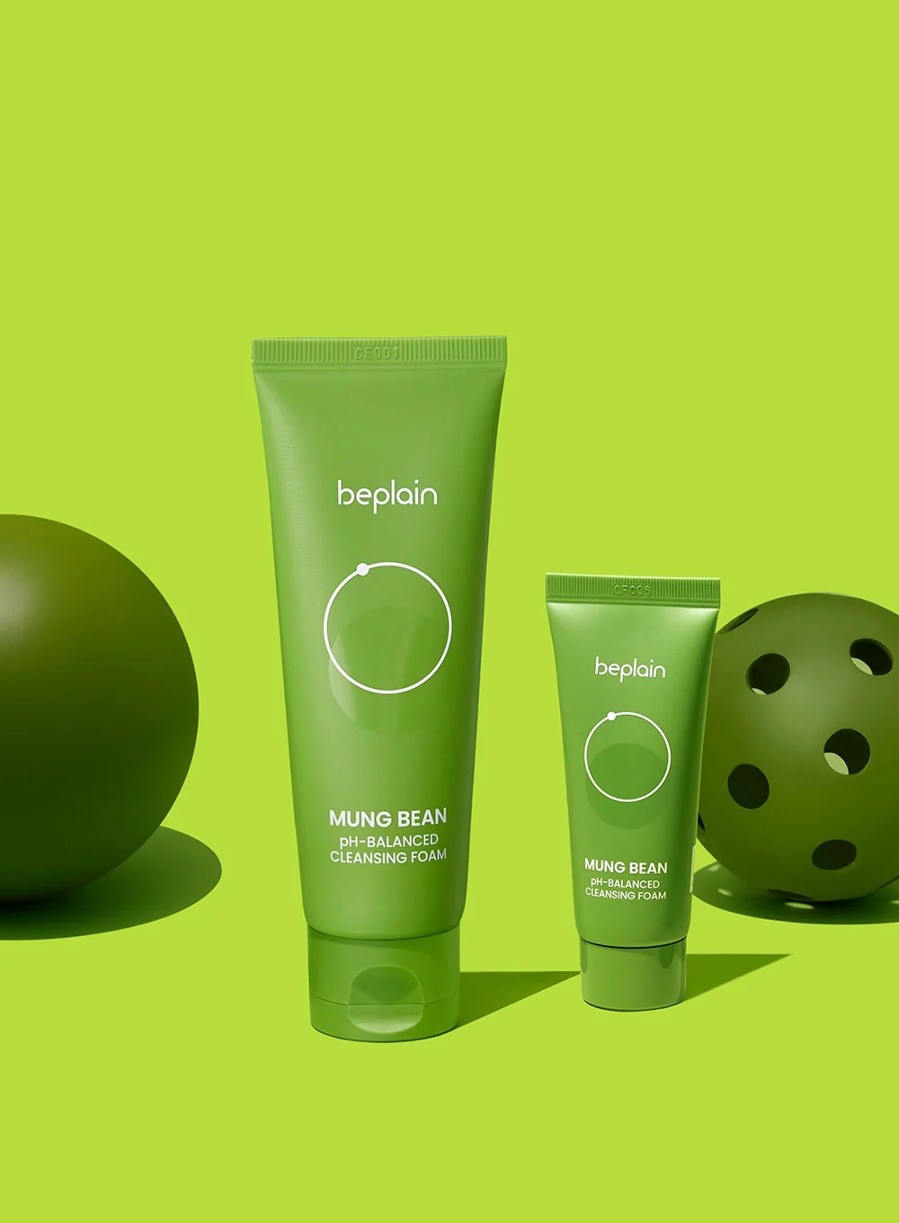 Mung Bean Ph-Balanced Cleansing Foam (40ml) - Image 3