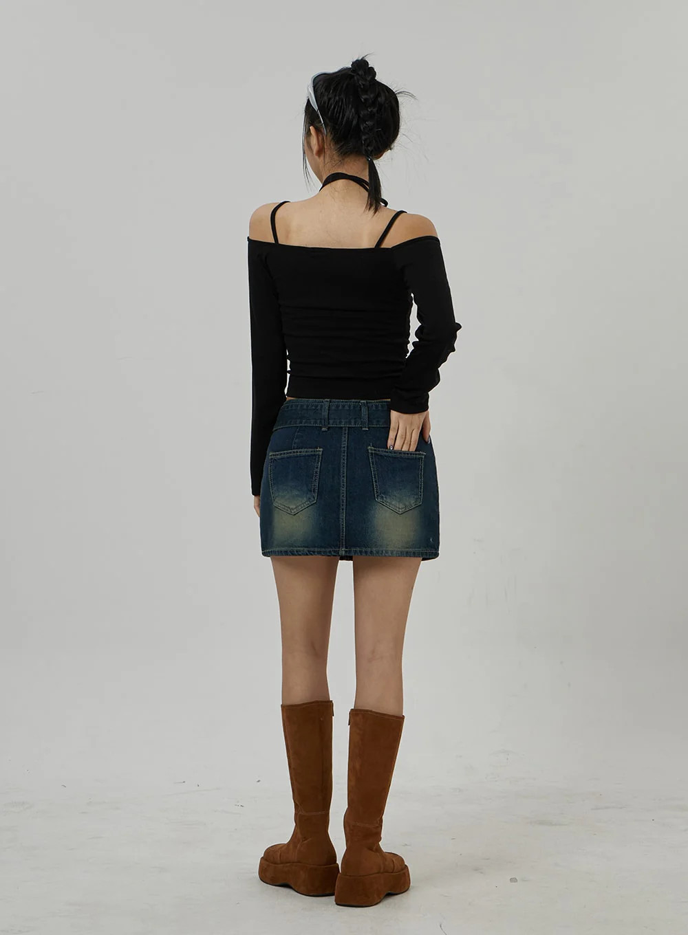 Neck Ribbon Detail Long Sleeve Cropped Top CD21 - Image 12