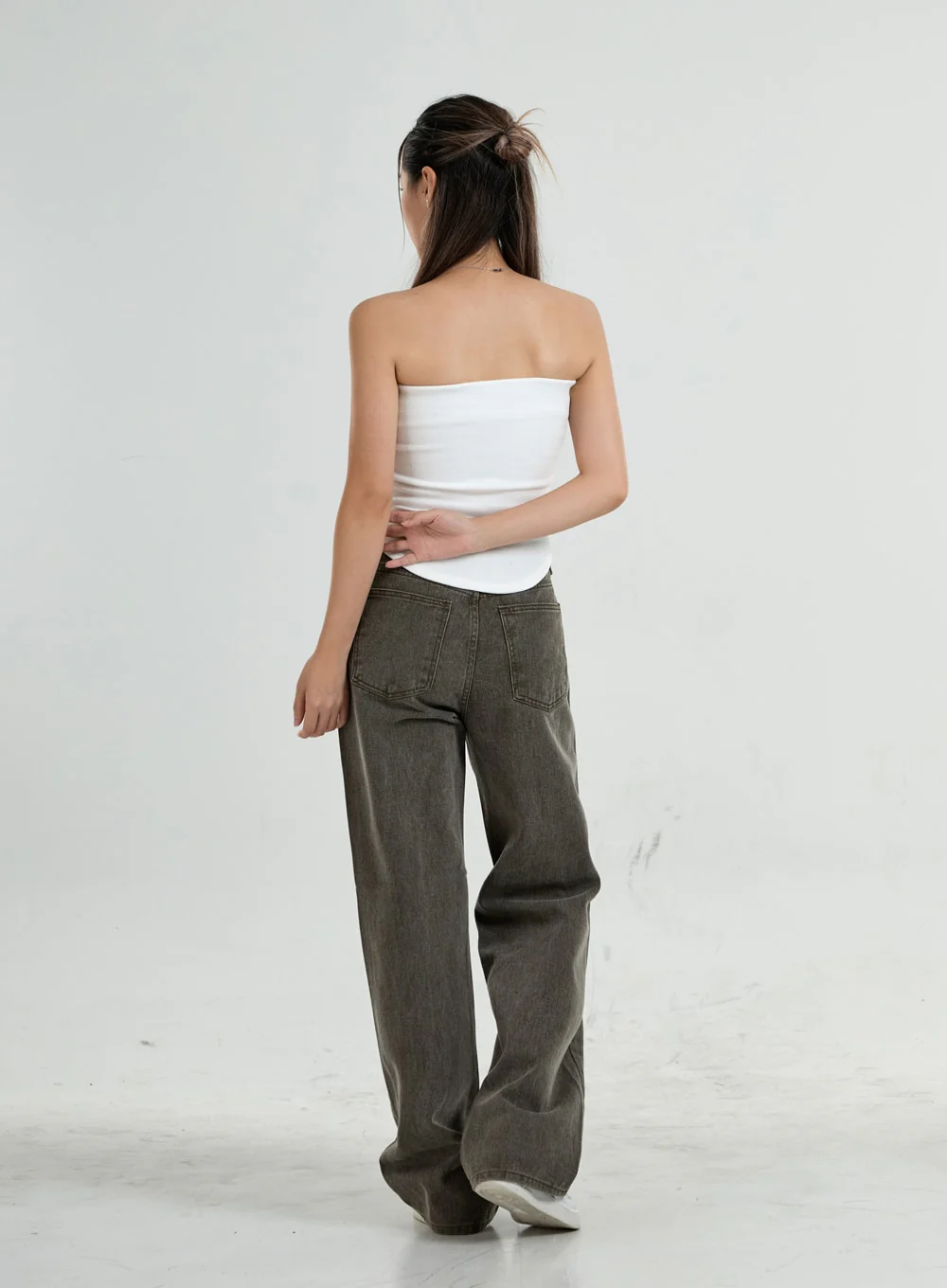 Off-Shoulder Semi Crop Top CO28 - Image 13