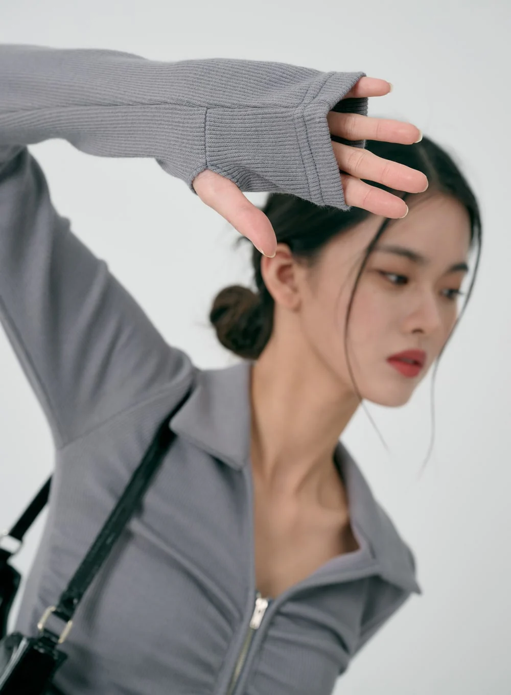 Ruffle Zipper Long Sleeve Top ID08 - Image 9