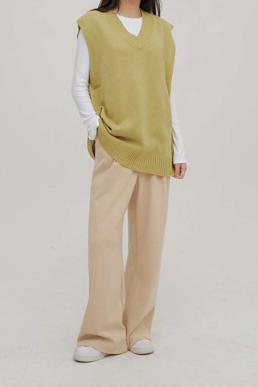 V Neck Knit Vest Ff13 - Image 5